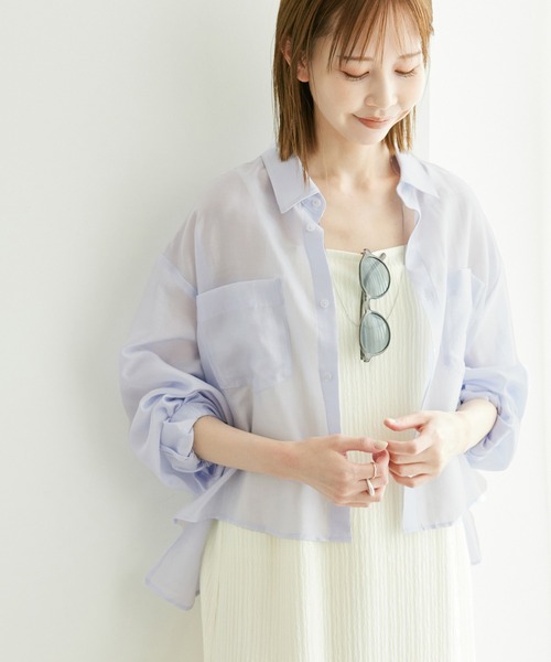 ROPE' PICNIC（ロペピクニック）の「クロップドシアーシャツ（シャツ/ブラウス・レディース・ネイビー/レッド/ピンク/ホワイト系その他/ベージュ/サックスブルー・38）」の4枚目の写真