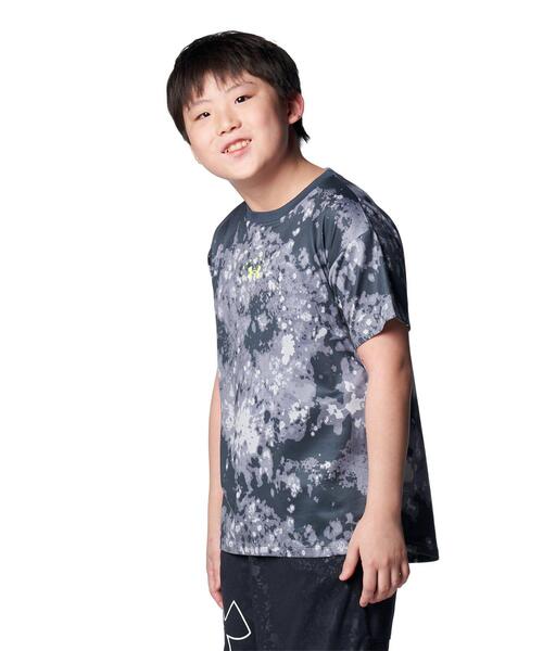 UNDER ARMOUR(アンダーアーマー)の「UAテック プリント ショートスリーブTシャツ(トレーニング/KIDS)(Tシャツ/カットソー・キッズ・グレー系その他・130cm/140cm/150cm/160cm/120cm)」の1枚目の写真