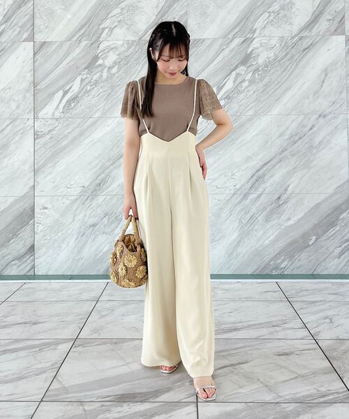 couture brooch(クチュールブローチ)の「◆【マシンウォッシャブル/肩紐調節可能】キャミロンパース(サロペット/オーバーオール・レディース・アイボリー/ブラック/ブラウン系・36/38/40/42)」の8枚目の写真