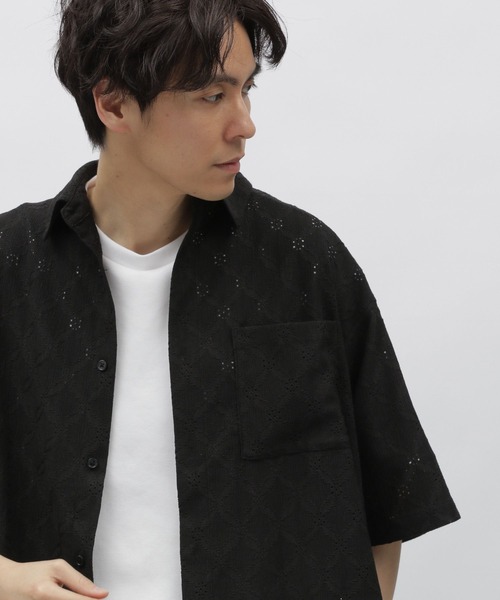 LAKOLE（ラコレ）の「透かしレースシャツ半袖 / 111300（シャツ/ブラウス・メンズ・ホワイト/ロイヤルブルー/ブラック/ブラウン・LARGE/MEDIUM/X-LARGE）」の9枚目の写真