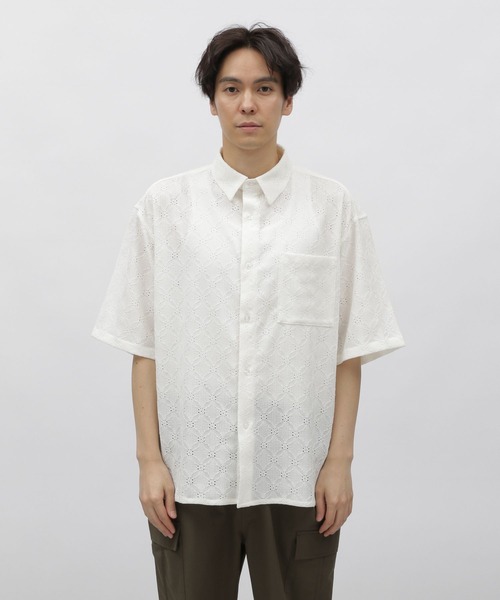 LAKOLE（ラコレ）の「透かしレースシャツ半袖 / 111300（シャツ