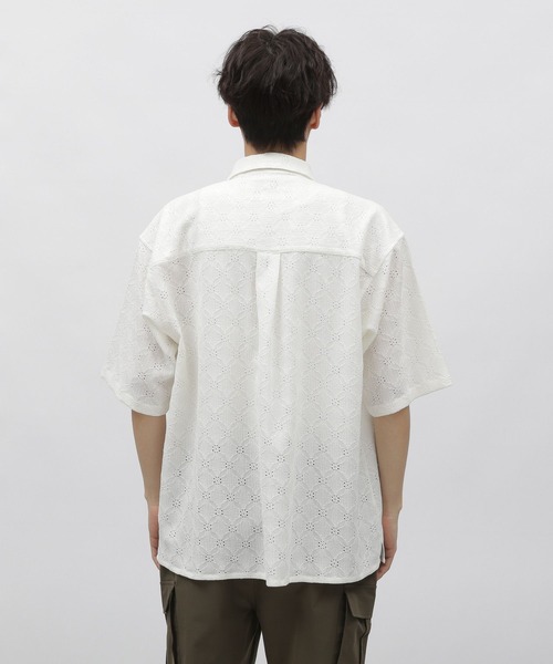 LAKOLE（ラコレ）の「透かしレースシャツ半袖 / 111300（シャツ/ブラウス・メンズ・ホワイト/ロイヤルブルー/ブラック/ブラウン・LARGE/MEDIUM/X-LARGE）」の17枚目の写真