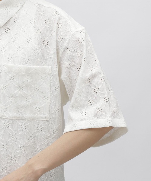 LAKOLE（ラコレ）の「透かしレースシャツ半袖 / 111300（シャツ/ブラウス・メンズ・ホワイト/ロイヤルブルー/ブラック/ブラウン・LARGE/MEDIUM/X-LARGE）」の19枚目の写真