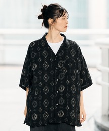 KiU（キウ）の「【オンラインショップ限定】KiUリラクシングオープンカラーアロハシャツ（シャツ/ブラウス）」