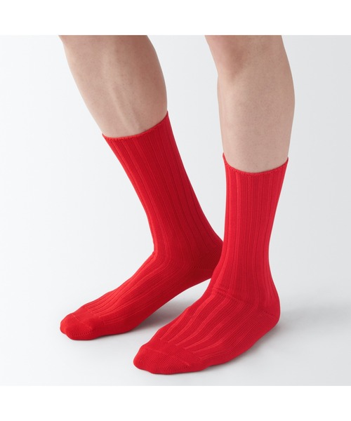 無印良品（ムジルシリョウヒン）の「紳士　光沢感のある綿糸で編んだ　足なり直角　厚手靴下（ソックス/靴下・メンズ・レッド/オフホワイト/パープル/ライトブルー/ブラック/ライトイエロー/キャメル/グリーン/ブルー/ライトグレー系・25-27CM）」の20枚目の写真