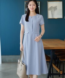 フラップ付きミディアム丈フレアワンピース