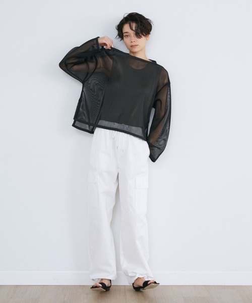 YVON（イヴォン）の「ダブルフェイスメッシュボートネックプルオーバー（Tシャツ/カットソー・レディース・ブラック/オフホワイト・9号）」の11枚目の写真