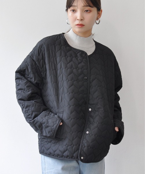 Meli rich（メリーリッチ）の「ハート柄キルティング中綿ノーカラージャケット（ノーカラージャケット・レディース・アイボリー/ブラック・MEDIUM）」の20枚目の写真