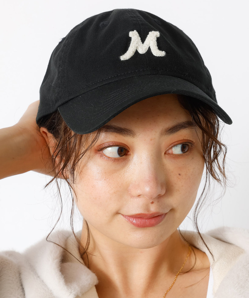 MICA&DEAL(マイカ&ディール)の「追加【MICA&DEALxNEW ERA / マイカアンドディール × ニューエラ】コラボレーションキャップ / ロゴキャップ / ベースボールキャップ(キャップ・レディース・ベージュ/ブラック/グレイッシュベージュ・フリー)」の1枚目の写真