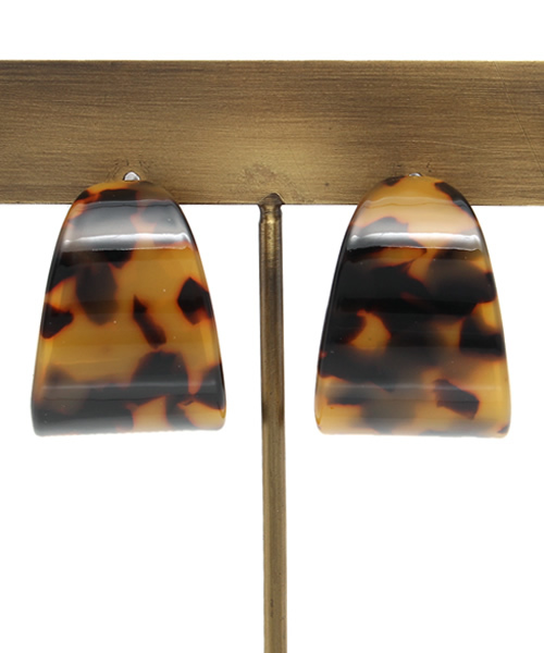 Chico（チコ）の「Curvatureピアス（ピアス（両耳用）・レディース・ホワイト/ブラウン・FREE）」の3枚目の写真