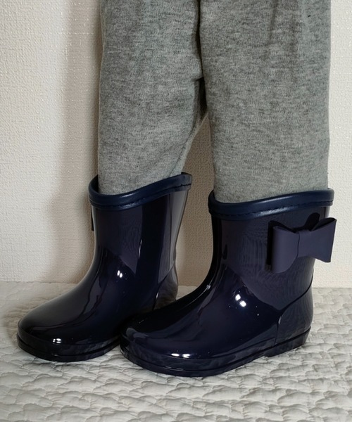 Marble Line(マーブルライン)の「ML リボン付きレインシューズ(レインシューズ・キッズ・ピンク/ネイビー・14/15 /16/17/18)」の2枚目の写真