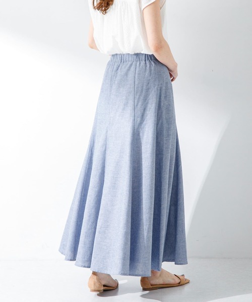 URBAN RESEARCH Sonny Label（アーバンリサーチサニーレーベル）の「『UR TECH 高機能リネン』リネン混マーメイドフレアスカート（スカート・レディース・ブラウン/ブルー/チェック・36/38）」の22枚目の写真