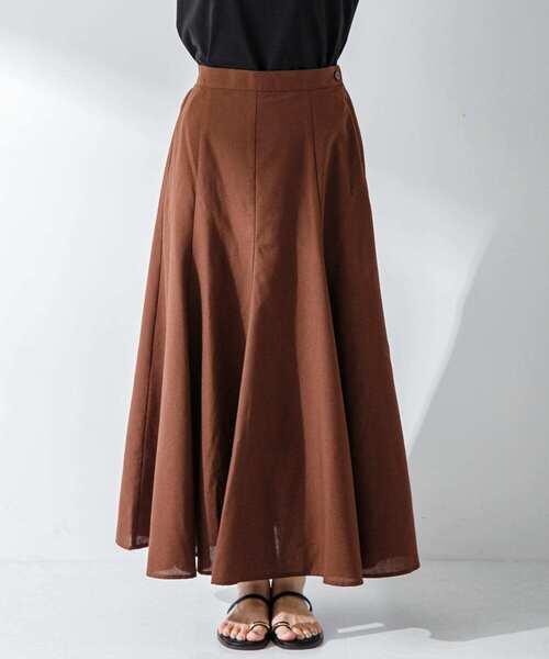 URBAN RESEARCH Sonny Label（アーバンリサーチサニーレーベル）の「『UR TECH 高機能リネン』リネン混マーメイドフレアスカート（スカート・レディース・ブラウン/ブルー/チェック・36/38）」の17枚目の写真