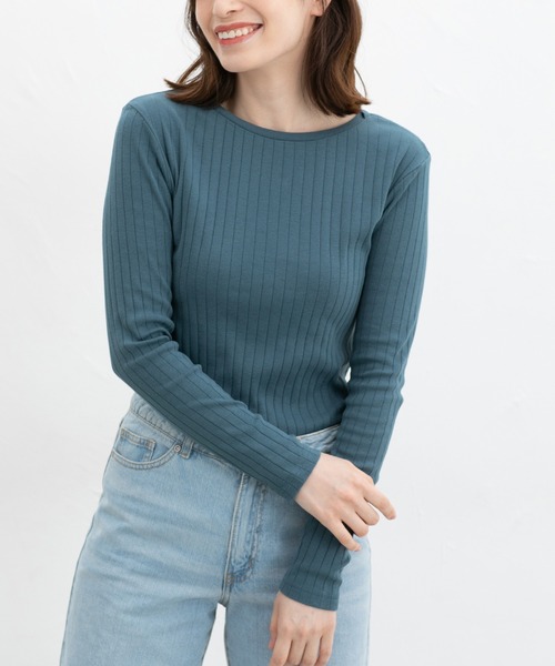 Honeys(ハニーズ)の「ボートネックTシャツ(Tシャツ/カットソー・レディース・ネイビー/レッド/ブラウン/オフホワイト/ブラック/ブルーグリーン/グレイッシュベージュ・S/M/L/LL)」の6枚目の写真