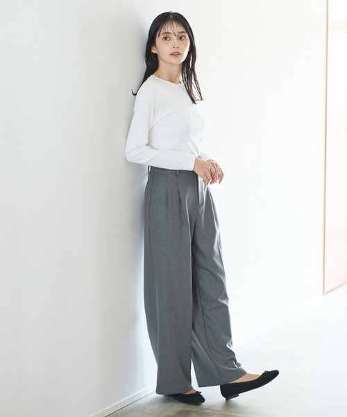 Honeys(ハニーズ)の「ボートネックTシャツ(Tシャツ/カットソー・レディース・ネイビー/レッド/ブラウン/オフホワイト/ブラック/ブルーグリーン/グレイッシュベージュ・S/M/L/LL)」の8枚目の写真