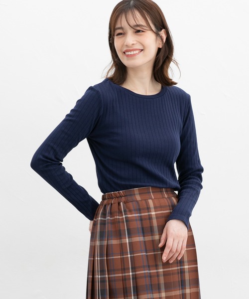 Honeys(ハニーズ)の「ボートネックTシャツ(Tシャツ/カットソー・レディース・ネイビー/レッド/ブラウン/オフホワイト/ブラック/ブルーグリーン/グレイッシュベージュ・S/M/L/LL)」の13枚目の写真