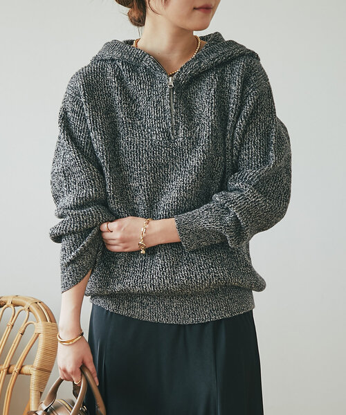 un dix cors（アンディコール）の「《WEB限定・ふわっとやわらかい》アルパカタッチフーディー（パーカー・レディース・ベージュ/ブラック・FREE）」の4枚目の写真