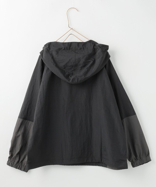LOWRYS FARM(ローリーズファーム)の「ナイロンキリカエアノラック 145797(ブルゾン・キッズ・パープル/ブラック・150cm/140cm/130cm/120cm/110cm)」の10枚目の写真