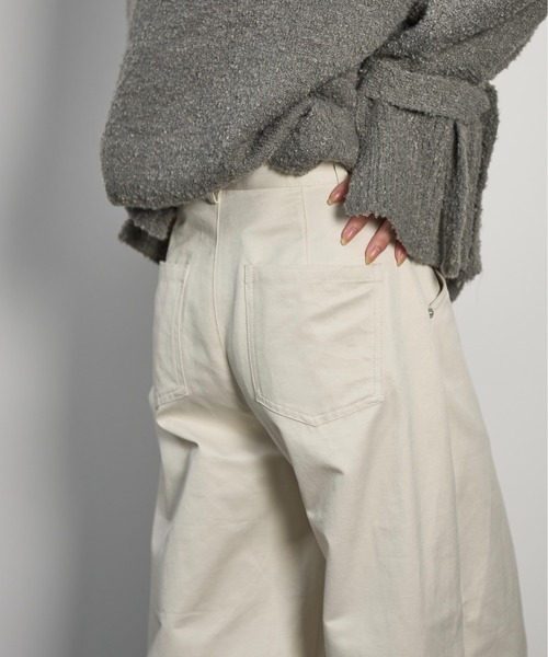 THE YOn（ザヨン）の「アイレットヘムツイルワイドパンツ（チノパンツ・レディース・レディッシュグレー/アイボリー/チャコールグレー・S/M）」の5枚目の写真