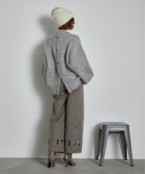 THE YOn（ザヨン）の「アイレットヘムツイルワイドパンツ（チノパンツ・レディース・レディッシュグレー/アイボリー/チャコールグレー・S/M）」の13枚目の写真