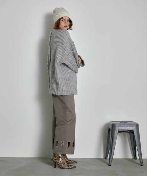 THE YOn（ザヨン）の「アイレットヘムツイルワイドパンツ（チノパンツ・レディース・レディッシュグレー/アイボリー/チャコールグレー・S/M）」の12枚目の写真