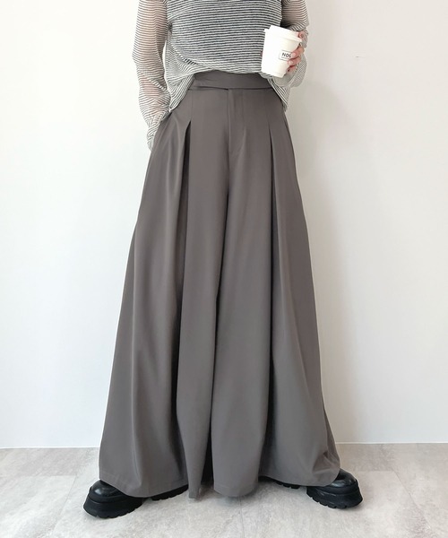 Futier land（フューティアランド）の「ハイウエストベルトワイドスラックス（スラックス・レディース・ライトベージュ/ブラック/グレー・SMALL/MEDIUM/LARGE）」の20枚目の写真