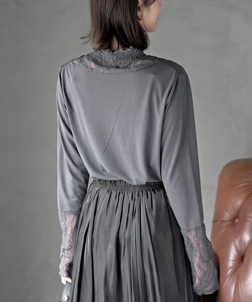 rps（アールピーエス）の「ギャザーレースネックカットソー（Tシャツ/カットソー・レディース・アイボリー/ブラック/グレイッシュブルー/ピンク/グレイッシュベージュ/チャコールグレー・フリー）」の14枚目の写真