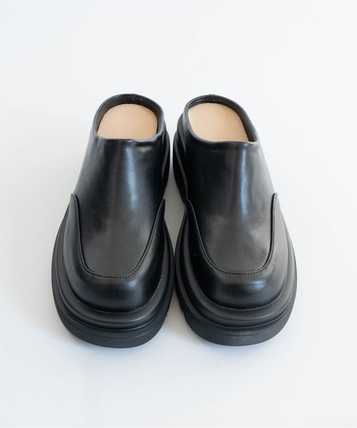 Fabby fabby（ファビィーファビィー）の「チャンキーヒールクロッグサンダル（サンダル・レディース・ブラック・SMALL/MEDIUM/LARGE）」の18枚目の写真