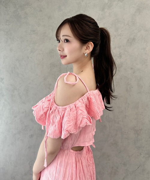 favclo.(ファブクロ)の「off shoulder maxi one piece / オフショルマキシワンピース(ワンピース・レディース・ブラック/アイボリー/ピンク・FREE)」の3枚目の写真