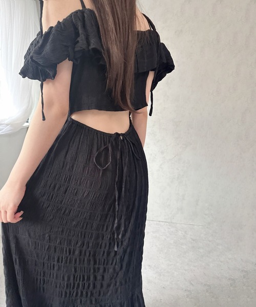 favclo.(ファブクロ)の「off shoulder maxi one piece / オフショルマキシワンピース(ワンピース・レディース・ブラック/アイボリー/ピンク・FREE)」の10枚目の写真
