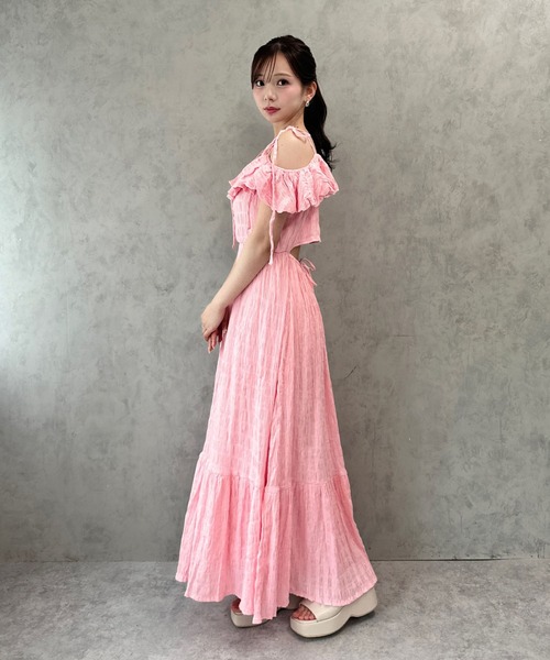 favclo.(ファブクロ)の「off shoulder maxi one piece / オフショルマキシワンピース(ワンピース・レディース・ブラック/アイボリー/ピンク・FREE)」の14枚目の写真