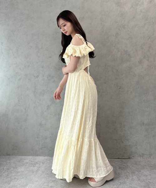 favclo.(ファブクロ)の「off shoulder maxi one piece / オフショルマキシワンピース(ワンピース・レディース・ブラック/アイボリー/ピンク・FREE)」の7枚目の写真