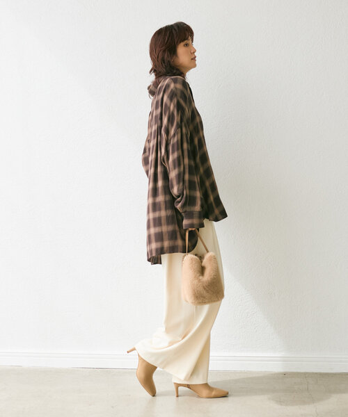 RIVE DROITE（リヴドロワ）の「【秋冬素材が登場！】両面起毛タックワイドスラックス（スラックス・レディース・ブラック/グレー/オフホワイト・38/36）」の8枚目の写真