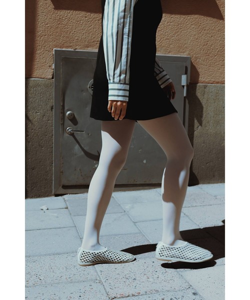 SWEDISH STOCKING（スウェディッシュストッキングス）の「Olivia Tights Ivory（タイツ/ストッキング・レディース・アイボリー・S/M）」の6枚目の写真