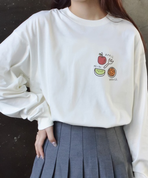 spiritoso（スピリトーゾ）の「【spiritoso】フルーツブリント ロンTEE（Tシャツ/カットソー・レディース・オフホワイト/ピンク系その他・FREE）」の5枚目の写真
