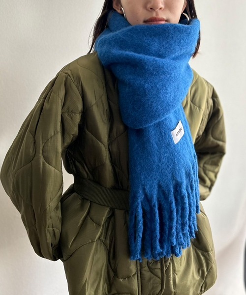 Kotoe(コトエ)の「【UNISEX】 10色展開 カラーボリュームマフラー フリンジ 無地(マフラー・レディース・ライトピンク/カーキ/ライトブルー/ブラック/ブルー/グレー/グリーン/レッド/ライトパープル/ベージュ・FREE)」の20枚目の写真