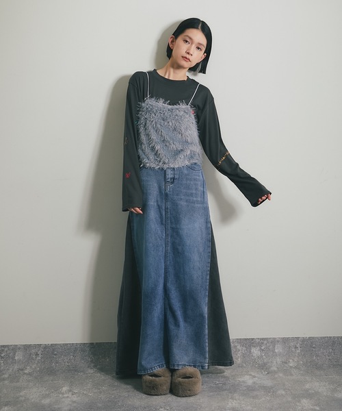 ANOTHER S（アナザーエス）の「マルチロゴプリントロングTシャツ（Tシャツ/カットソー・レディース・チャコールグレー/オフホワイト・M）」の12枚目の写真