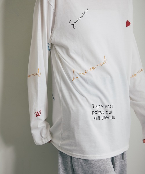 ANOTHER S（アナザーエス）の「マルチロゴプリントロングTシャツ（Tシャツ/カットソー・レディース・チャコールグレー/オフホワイト・M）」の14枚目の写真