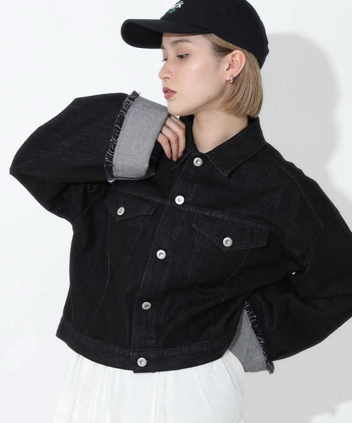 Gready Brilliant（グレディブリリアン）の「デニムフリンジGジャン（デニムジャケット・レディース・ブラック/キナリ・FREE）」の22枚目の写真