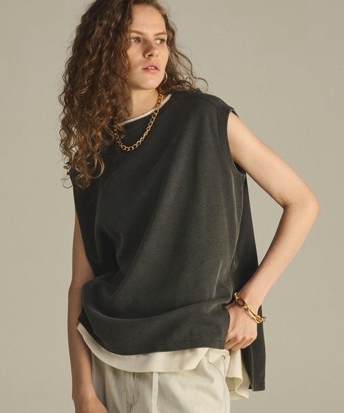 kha:ki(カーキ)の「「KHA:KI / カーキ」 ハニカムスリーブレストップ HONEYCOMB SLEEVELESS TOP(Tシャツ/カットソー・レディース・ブラック/オフホワイト/オレンジ系その他/ライトグリーン・1)」の3枚目の写真