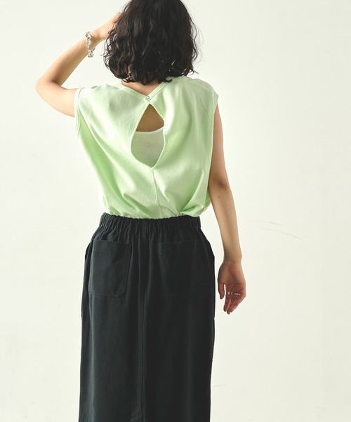 kha:ki(カーキ)の「「KHA:KI / カーキ」 ハニカムスリーブレストップ HONEYCOMB SLEEVELESS TOP(Tシャツ/カットソー・レディース・ブラック/オフホワイト/オレンジ系その他/ライトグリーン・1)」の10枚目の写真