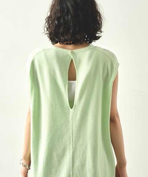 kha:ki(カーキ)の「「KHA:KI / カーキ」 ハニカムスリーブレストップ HONEYCOMB SLEEVELESS TOP(Tシャツ/カットソー・レディース・ブラック/オフホワイト/オレンジ系その他/ライトグリーン・1)」の14枚目の写真