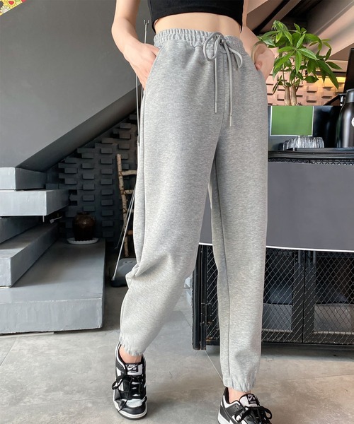 aimoha（アイモハ）の「ジョガーパンツ（スウェットパンツ・レディース・ピンク/ライトグリーン/グリーン/杢グレー/ライトベージュ/チョコ/ダークグレー/ブラック・SMALL/MEDIUM/LARGE/X-LARGE/XX-LARGE）」の4枚目の写真