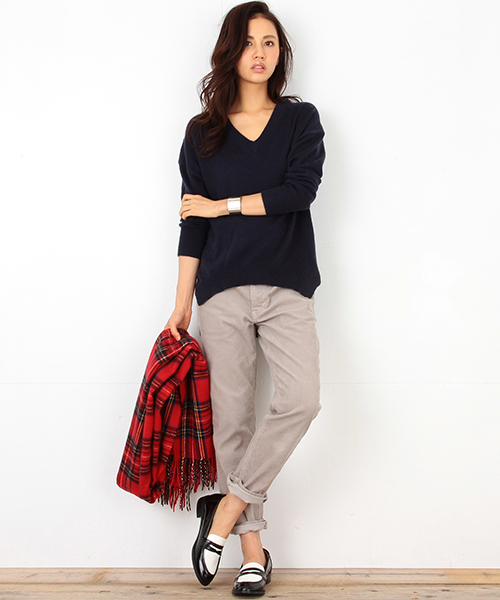 B:MING by BEAMS(ビーミングバイビームス)の「<InRed12月号掲載><VERY11月号掲載>Lee / コーデュロイパンツ(その他パンツ・レディース・ホワイト/グレー・MEDIUM/X-SMALL/SMALL)」の16枚目の写真