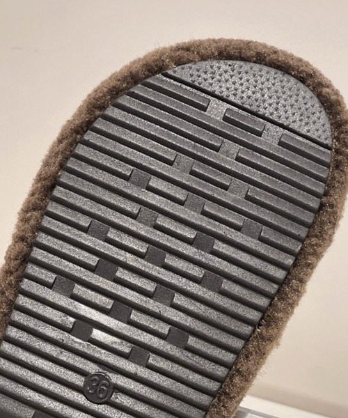 Miniministore(ミニミニストア)の「ファーサンダル 厚底韓国風ファースリッパ(サンダル・レディース・ダークブラウン/ライトベージュ/チャコールグレー・23.0cm/23.5cm/24.0cm/24.5cm/22.5cm)」の7枚目の写真