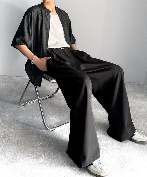 Classical Origin(クラシカルオリジン)の「3タック スーパーワイド ボリュームスラックス/Three-Tuck Super Wide Volume Trousers(スラックス・メンズ・ブラック/チャコール/ダークブラウン/ライトグレー・LARGE/MEDIUM/SMALL)」の16枚目の写真