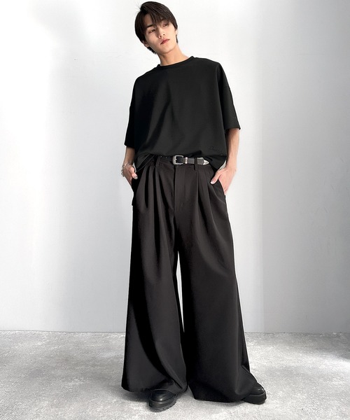 Classical Origin(クラシカルオリジン)の「3タック スーパーワイド ボリュームスラックス/Three-Tuck Super Wide Volume Trousers(スラックス・メンズ・ブラック/チャコール/ダークブラウン/ライトグレー・LARGE/MEDIUM/SMALL)」の14枚目の写真