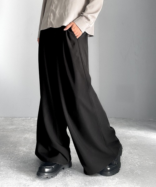 Classical Origin(クラシカルオリジン)の「3タック スーパーワイド ボリュームスラックス/Three-Tuck Super Wide Volume Trousers(スラックス・メンズ・ブラック/チャコール/ダークブラウン/ライトグレー・LARGE/MEDIUM/SMALL)」の19枚目の写真