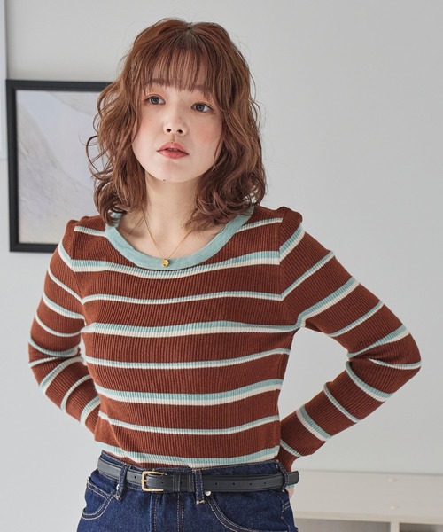 LinoU.(リノユー)の「ランダム配色ボーダーニット(ニット/セーター・レディース・アイボリー/オフホワイト/ブラウン・FREE)」の12枚目の写真