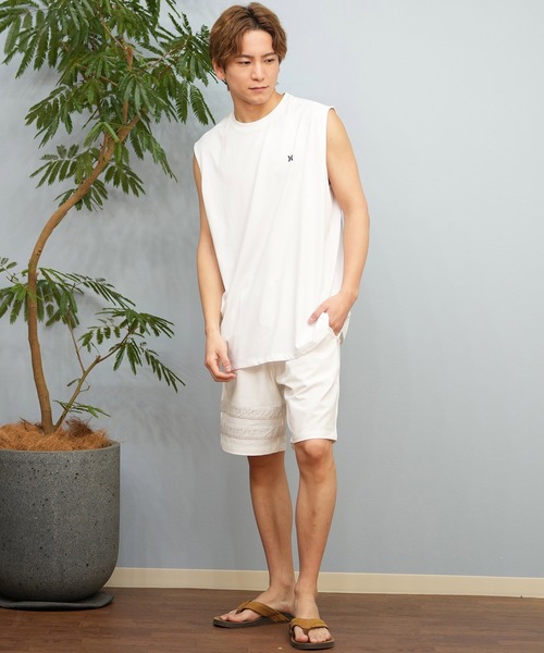 Hurley (ハーレー)の「Hurley/ハーレー タンクトップ UVケアラッシュガード ワンポイント MSRG251087(ラッシュガード・メンズ・ブラック/ホワイト・S/L/M)」の4枚目の写真